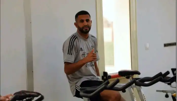 الفاف : ريــاض محرز سيغيب عن مبارتي اوغندا و تانزانيا