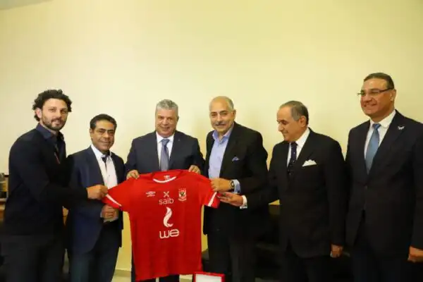 وفد بعثة نادي الأهلي المصري يزور مقر الاتحاد الجزائري لكرة القدم