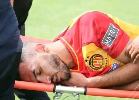 اصابة قوية للدولي الجزائري عبد القادر بدران مع فريقه الترجي