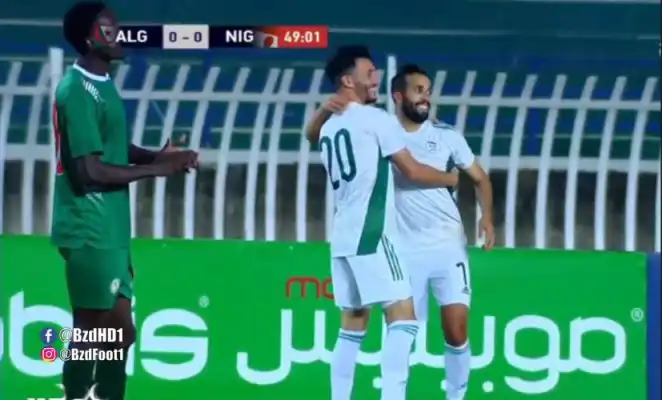 شاهد  هدف المنتخب الجزائري المحلي ضد النيجر