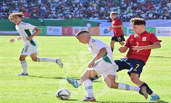 وهران 2022 : المنتخب الوطني يفوز على اسبانيا في كرة القدم