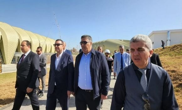 بلعريبي يتفقد المركب الاولمبي بوهران ايام قليلة قبل انطلاق الألعاب المتوسطية