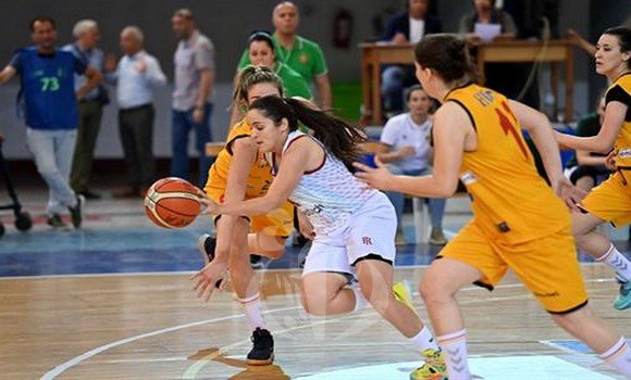 مولودية الجزائر لكرة السلة سيدات يتوج بكأس الفيدرالية 1