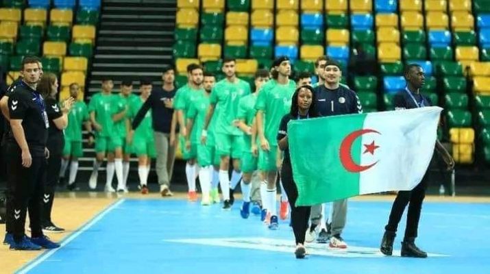 المنتخب الوطني لكرة اليد يحل ببولندا لمشاركته في مونديال 2023