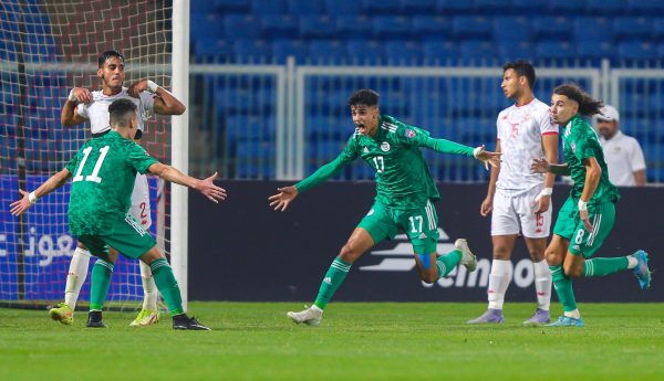 الجزائر- مصر: "الخضر" على بعد 90 دقيقة من النهائي 1