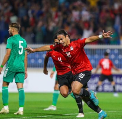 مصر تهزم الجزائر و تبلغ المباراة النهائية لبطولة كأس العرب للشباب 1