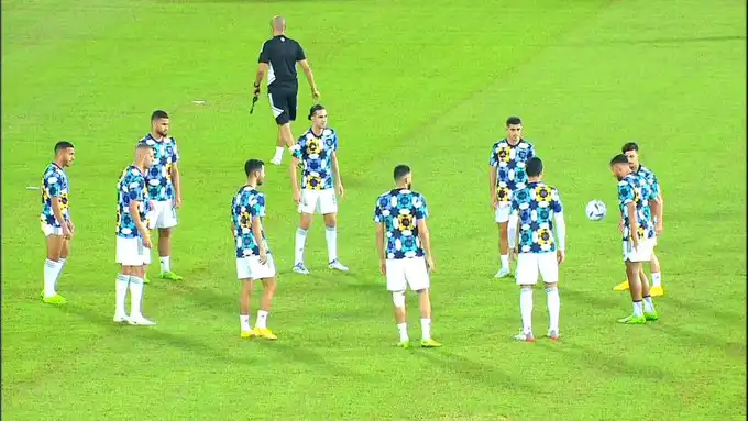 التشكيلة الأساسية للمنتخب الجزائري ضد غينيا