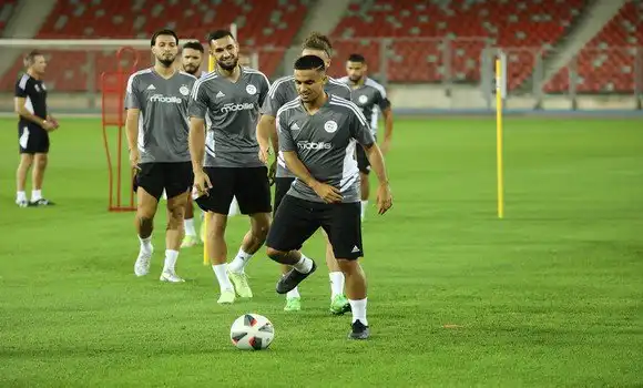 المنتخب الوطني على ملعب وهران الجديد لاول مرة