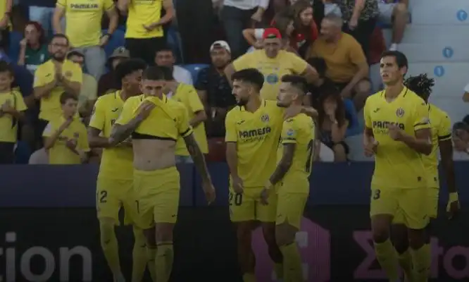 ماندي اساسي ويفوز مع فياريال بدوري المؤتمر الأوروبي