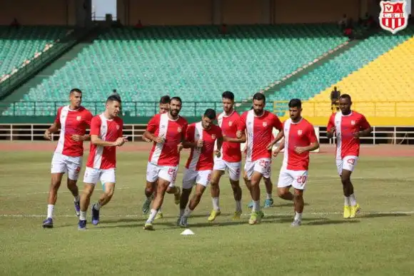 فوز ش.بلوزداد أمام ميدياما (3-0)