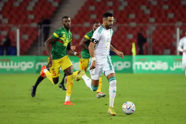 هدافو  المنتخب الجزائري : محرز يلتحق بماجر وبلومي في المرتبة الثالثة