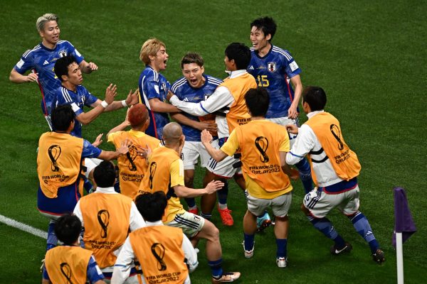 منتخب اليابان يفوز على ألمانيا ضمن كأس العالم قطر 2022 1