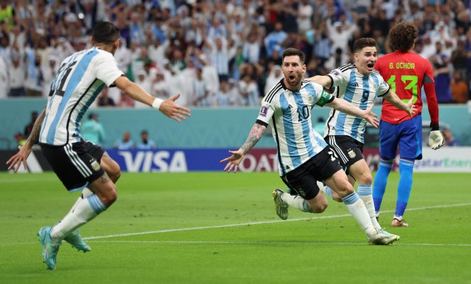 الأرجنتين تفوز على المكسيك في المجموعة 3 من كأس العالم 2022 1