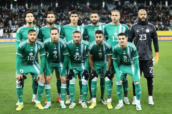تنقيط لاعبي المنتخب الوطني في مباراة السويد