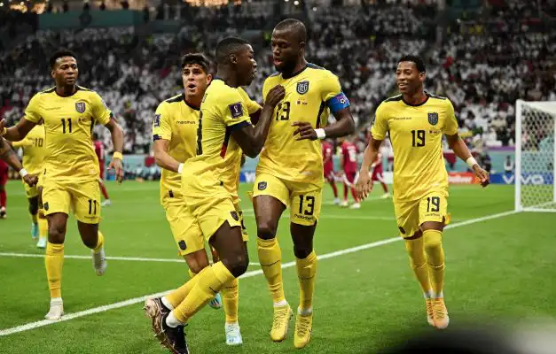 الإكوادور يفوز على قطر في أولى مباريات كأس العالم 2022 بثنائية نظيفة