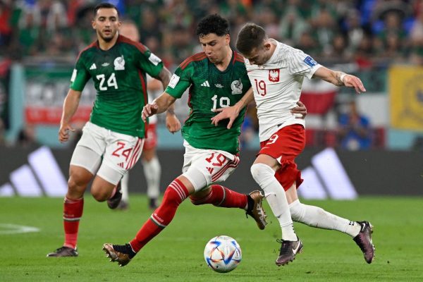 بولندا تتعادل مع المكسيك دون أهداف في مونديال ⁧قطر 2022⁩ 1