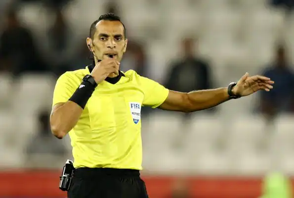 مصطفى غربال حكما لمواجهة فيوتشر وبيراميدز في كأس الكاف