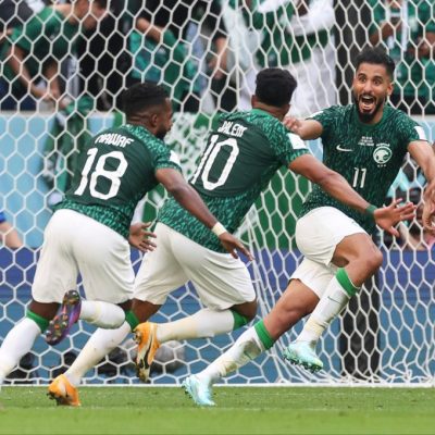 المنتخب السعودي يفوز على الارجنتين بكأس العالم 1
