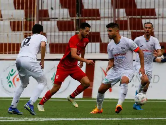 شباب بلوزداد يفوز على اتحاد خنشلة بهدفين دون رد