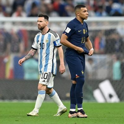 ميسي يقود المنتخب الأرجنتيني للتتويج بلقب كأس العالم للمرة الثالثة في تاريخه 1