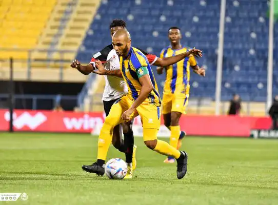 بهدفي تاهرات وبلفوضيل .. الغرافة يتعادل مع الريان في قمة الدوري القطري