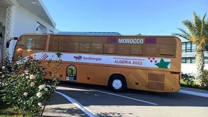 لجنة الكاف تنقلت إلى مطار قسنطينة لمعاينة ترتيبات استقبال بعثة المنتخب المغربي 18