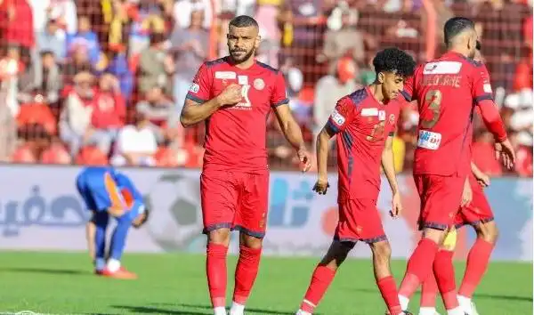 سوداني هداف في تعادل ضمك والفيحاء بالدوري السعودي
