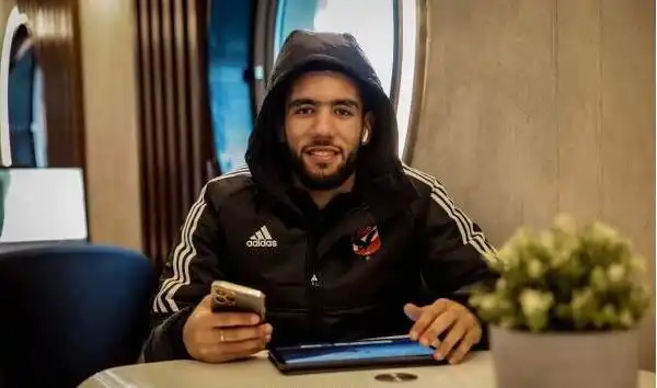 قندوسي ضمن قائمة الأهلي المصري لمواجهة الهلال السوداني
