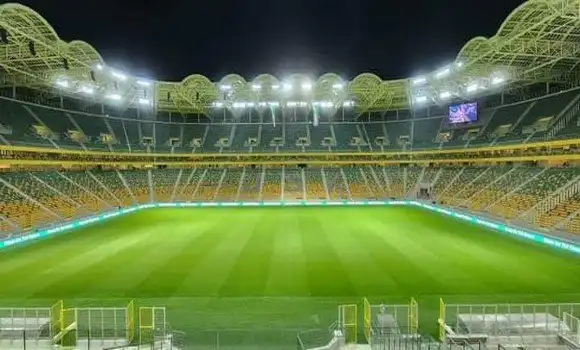 مباراة تجريبية بالملعب الجديد لتيزي وزو شهر ماي المقبل