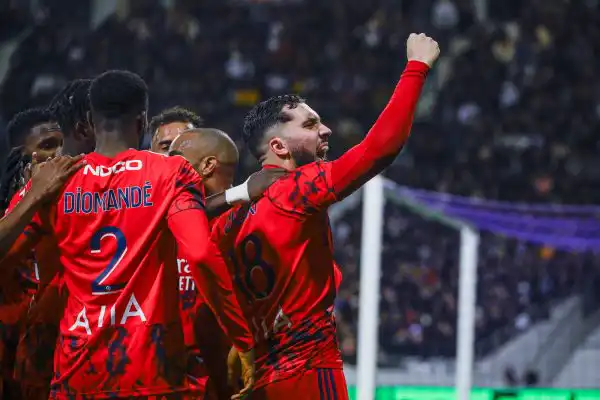 بمشاركة شايبي وعوار .. ليون يفوز على تولوز بالدوري الفرنسي