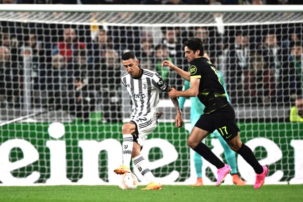 يوفنتوس يفوز على ضيفه سبورتيغ في ذهاب ربع نهائي الدوري الأوروبي