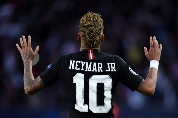 نيمار يريد الرحيل عن باريس سان جيرمان الفرنسي