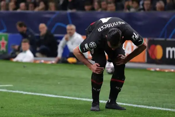 بن ناصر يغيب 6 أشهر على الأقل عن الملاعب