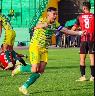 شبيبة القبائل تحقق فوزا ثمينا على اتحاد الجزائر