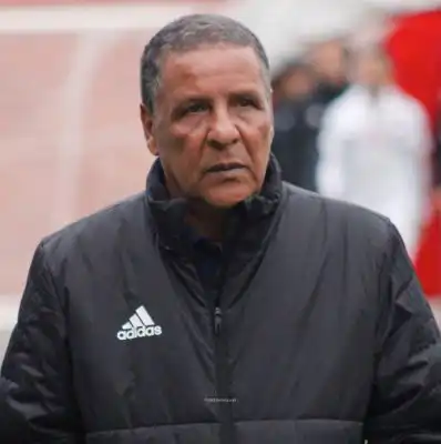 عبد القادر عمراني :”أولمبي الشلف يستحق التتويج بكأس الجزائر”