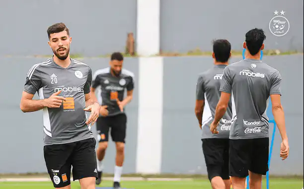 أيمن محيوس : ” اشكر الله على أنني متواجد الآن مع المنتخب الوطني الأول”