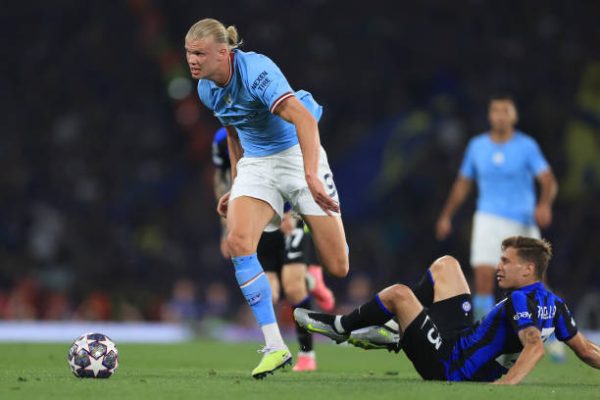 رياض محرز يتوج مع مانشستر سيتي بلقب دوري أبطال أوروبا ‎للمرة الأولى في تاريخه