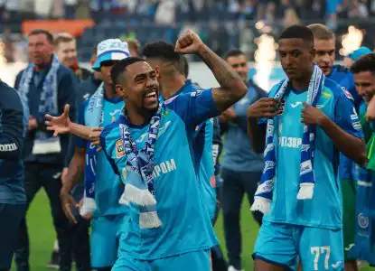 الهلال السعودي يعلن رسمياً ضم البرازيلي مالكوم