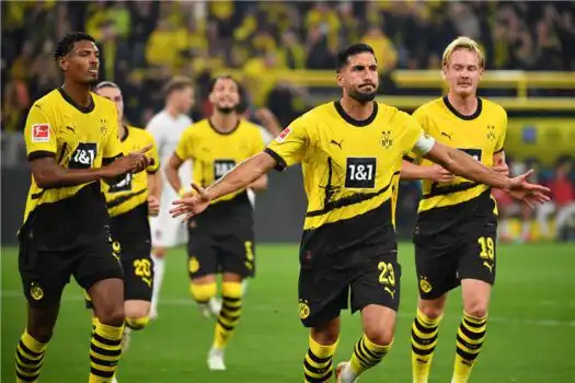 بمشاركة بن سبعيني ..دورتموند يتعادل مع هايدنهايم بالبوندسليجا