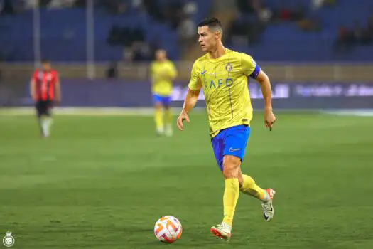 النصر يتغلب على الرائد في الدوري السعودي