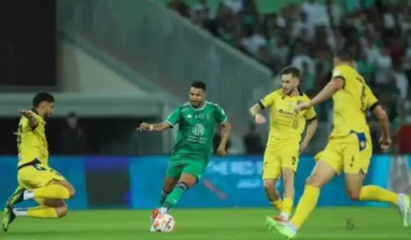محرز يكشف “مشاكل” الأهلي في دوري روشن للمحترفين