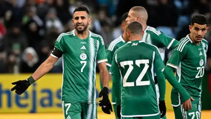 الاهلي في مفاوضات مع الجزائري يوسف عطال بمساعدة رياض محرز