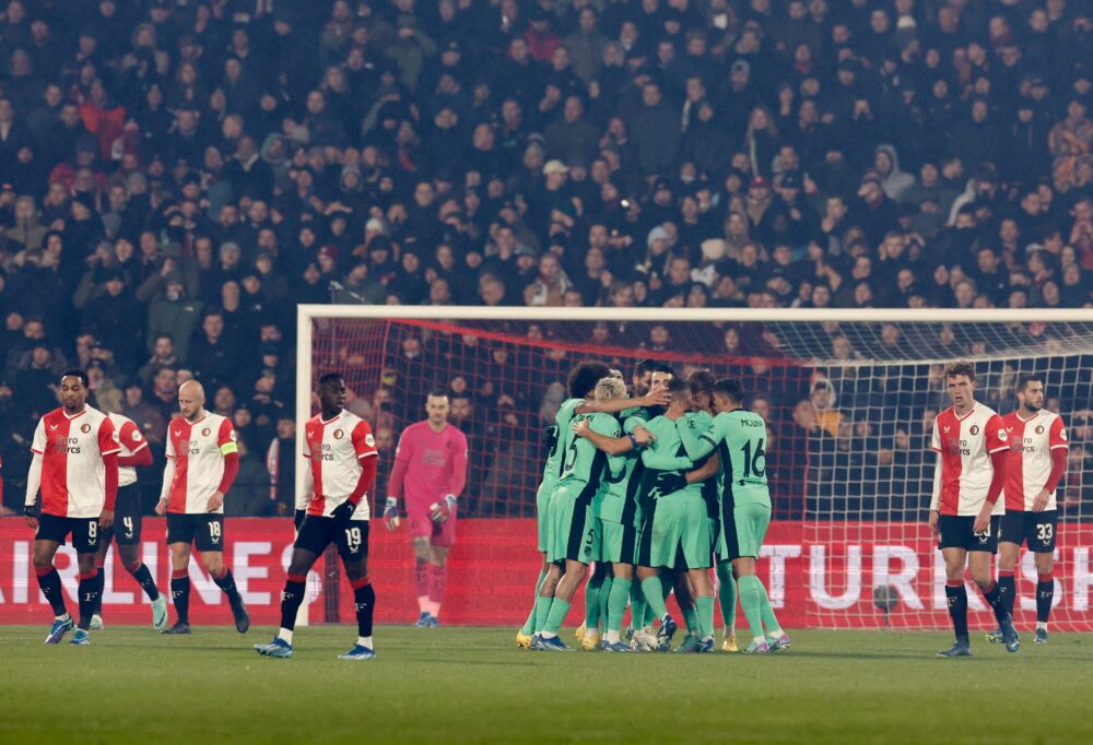 أتليتيكو مدريد يتأهل لثمن نهائي دوري أبطال أوروبا 19
