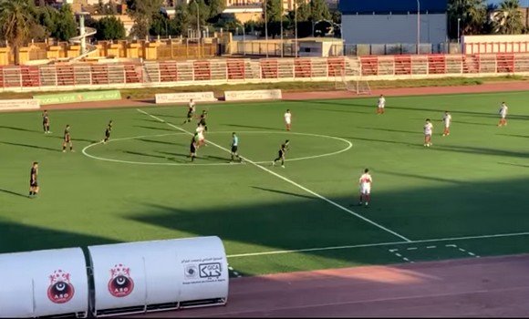 الرابطة الأولى موبيليس : مولودية الجزائر تستعيد صدارة الترتيب