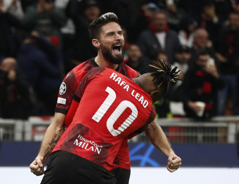 ميلان يفوز على باريس و ينعش حظوظه في دوري أبطال أوروبا