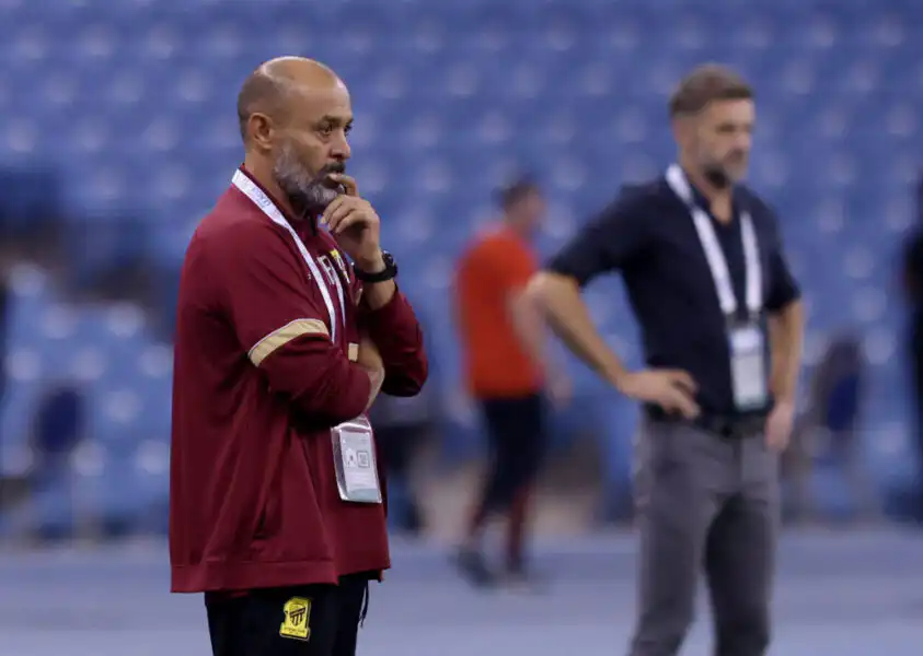 نادي الاتحاد السعودي يعلن اقالة المدرب نونو سانتو