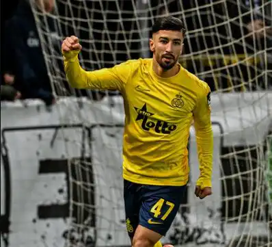 عمورة يقود سانت جيلواز للفوز و مواصلة تصدر الدوري البلجيكي