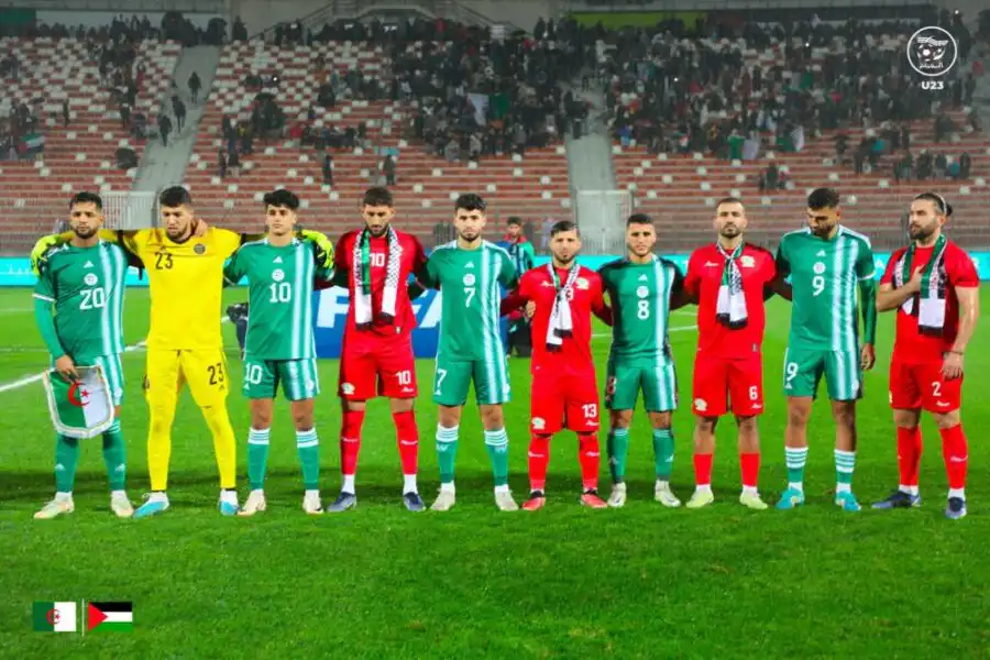 المنتخب الجزائري يتعادل مع منتخب فلسطين وديا
