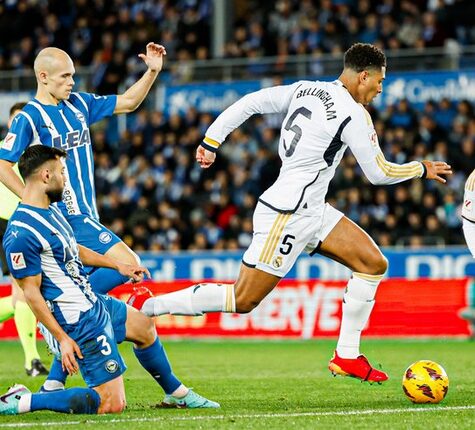 ريال مدريد يفوز على ألافيس ويعود إلى صدارة الدوري الإسباني