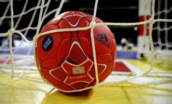المنتخب الوطني الجزائري لكرة اليد يفوز على الغابون ب31-27